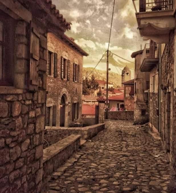 Despotikon Dimitsana Guest House - Ξενώνας Δεσποτικόν Αντωνόπουλου Экстерьер фото